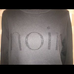 Ladies Banana republic “NOIR” sweatshirt